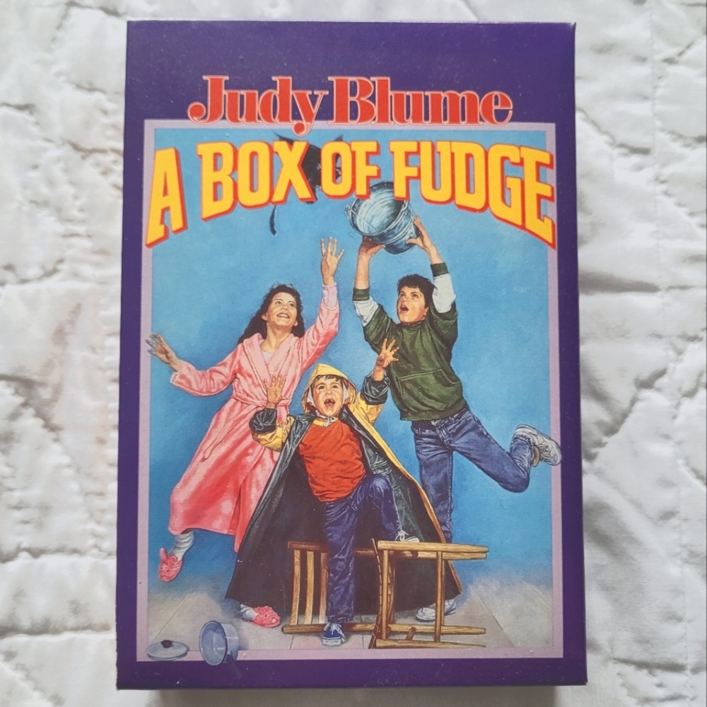 2/$40 🍩 A Box Of Fudge